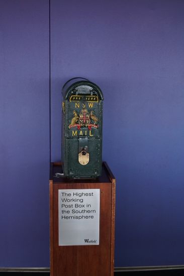 auf deitsch ... der hoechst gelegenste Postkasten (in Betrieb) in der suedlichen Hemisphaere