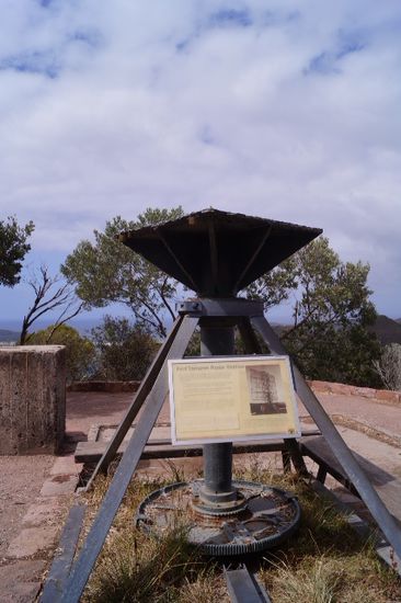 alter Radarsockel am "Gipfel"