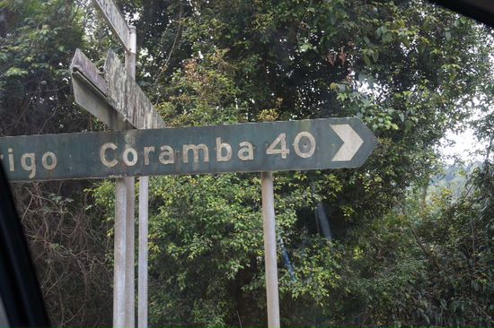 auf der Caramba Schotterstrasse