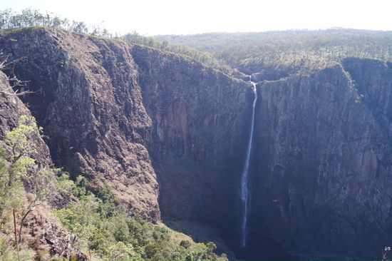 Wallaman fall ...