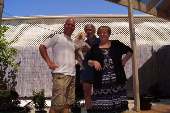 Großcousingroßtante Inge und ihr Mann+ Hund.
Danke für den netten Nachmittag.