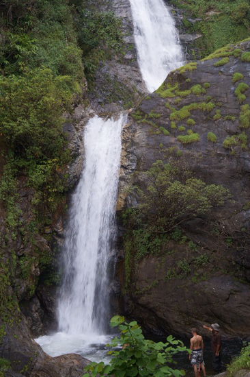 Mae Pan Fall