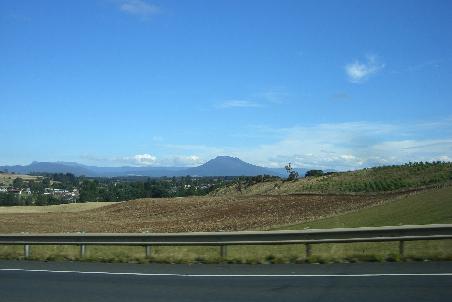 Blick aus der Ferne auf die Cradle Mountains