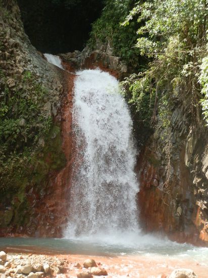 Herrlich!!!
Der Pulang-Bato Waterfall