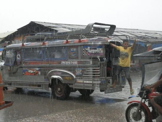 Best gelaunt und pitsche nass  