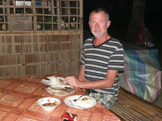 Ihm schmeckts
Das ist der Laden - oder so!!!