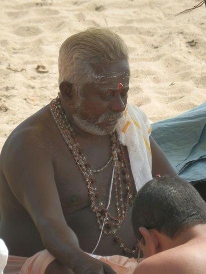 Einer von vielen Priestern