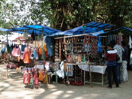 Verkaufsstände an der Promenade