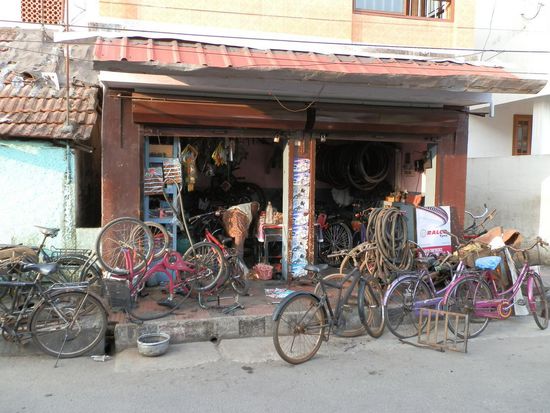 Für jedes Bedürfniss gibt es hier ein Geschäft