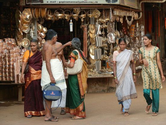 Ein Geschäft für die Tempelgänger
Alles funkelt und glänzt
