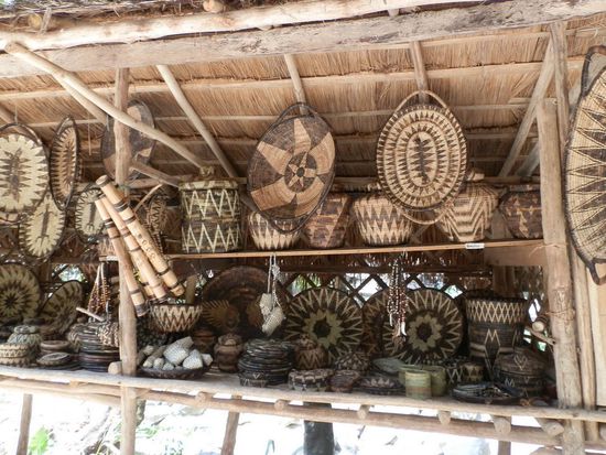 Handarbeiten aus diesem Dorf
Die werden auch in der ganzen Umgebung angeboten