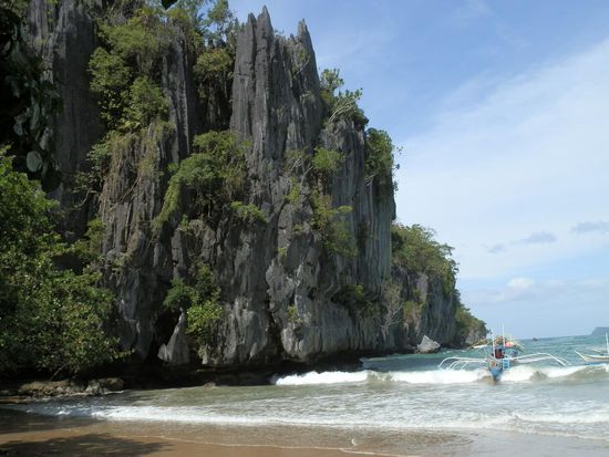 Schön ist es hier ja schon - nur nicht genug Zeit zum genießen
Nach der Höhle gehts auch schon wieder zurück