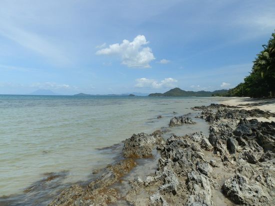 Nao-Nao Beach
Mehr von diesem schönen Strand gibt es nicht 
Wir waren viel zu erschöpft!