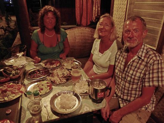 Ein reichlich gedeckter Tisch 
Und so was von lecker!!!