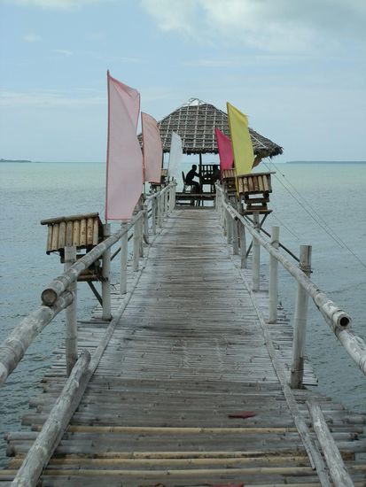 Als Erstes Richtung Küste laufen und dann...
Entdeckten wir gleich den ersten schönen Ruheplatz