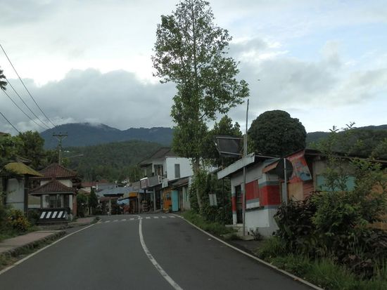 Auf dem Weg zum Lake Buyan