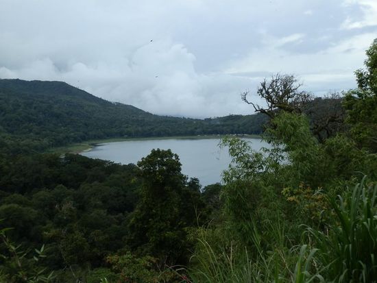 Dann auch der zweite kleinere See - Lake Tamblingan