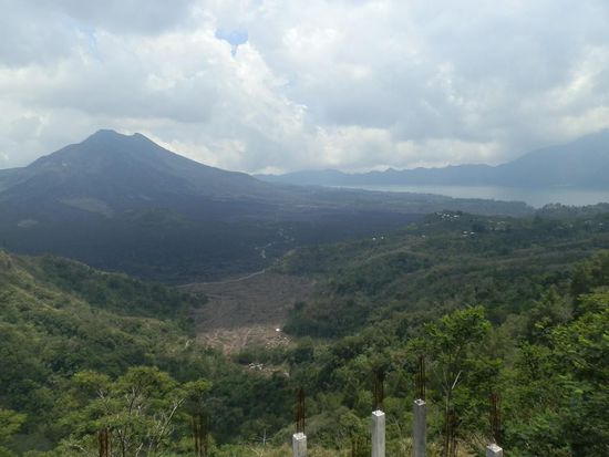 Der erste Blick auf den Batu Batur
Selbst für diesen Ausblick sollte man zahlen
