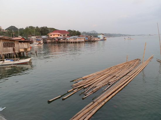 Auf der Mauer sitzten und dem Stess der Stadt entfliehen 