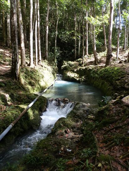 Nach Stunden gab es wieder sowas wie eine Straße und endlich eine Pause