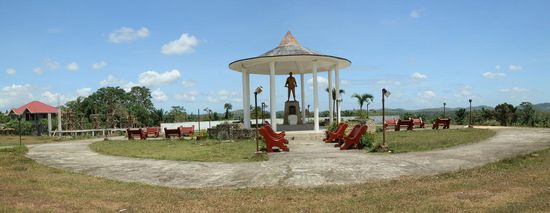 Monument kurz vorm Adventure Park