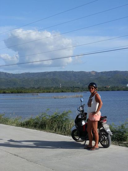 Auf einem dieser Dämme...schöne Aussichten!!