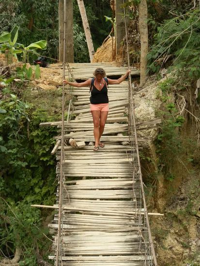 Na gut dann wag ich doch auch mal ein paar Schritte!
Ich taufe dich um in SCHAUCKELBRÜCKE 