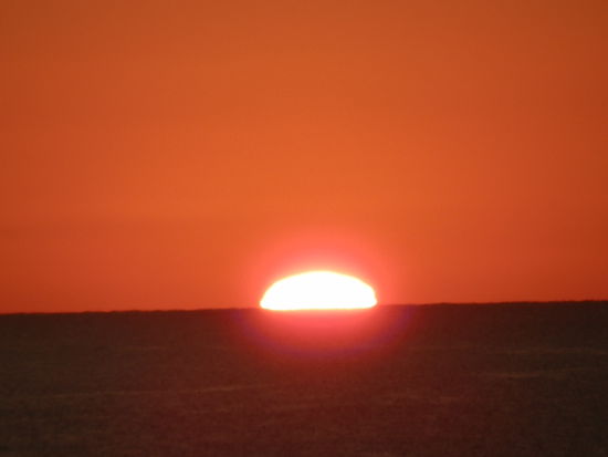 Mit einem Sonnenuntergang kann ich hier nicht dienen aber mit einem Aufgang schon 