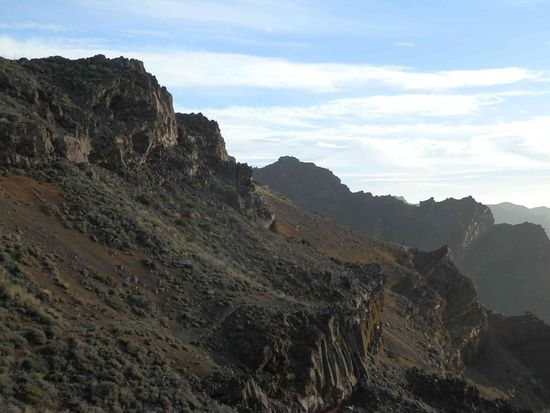 Hände in die Jackentasche geht auch nicht