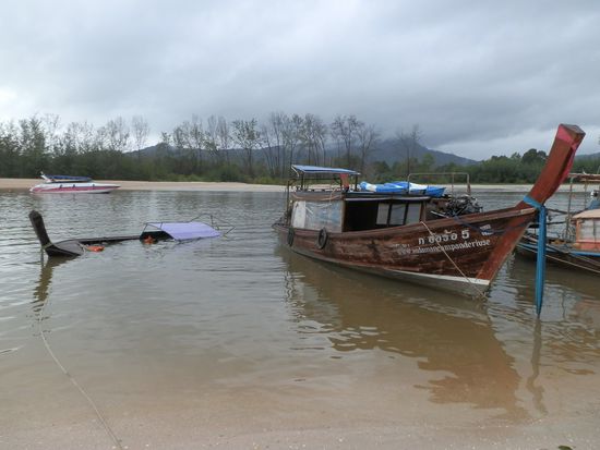 Der hat die Regengüsse auch nicht so gut vertragen