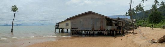 Auch hier gibt es sehr viele Häuser im Wasser