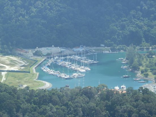 Diesen Ort durchfährt man immer wieder - sorry ich weis den Namen gerade nicht mehr