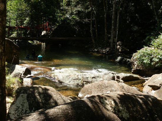 Und noch ein schöner Pool - meine Chance ins Wasser zu hüpfen 