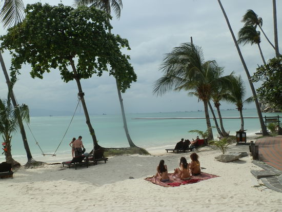 Auf dem Rückweg, links - rechts - geradeaus! Hier kann man sich echt verfahren, obwohl der Ort nicht wirklich groß ist
So schön - aber ob wir hier je wieder herfinden ?