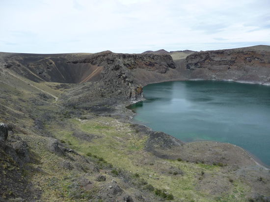 Lago Azul mit Vulkankrater
