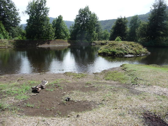 sowie eine kleine Lagune