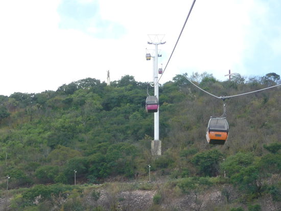 Schweizer Gondelbahn von Garaventa auf den Hausberg von Salta
