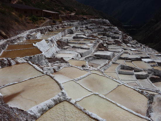 Diese Salzterassen sind mehrere hundert Jahre alt