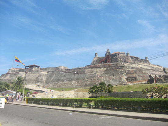 El Castello de San Felipe de Barrajas 
Der Bau dieser mächtigen Festung begann 1639 und wurde 150 Jahre später erst beendet.