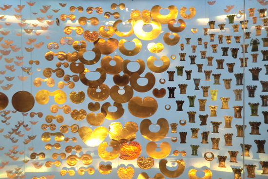 Das Goldmuseum in Bogotá ist das wichtigste Goldmuseum der Welt. Es bietet allerlei faszinierendes Blingbling (auch Silber und Kupfer) der Ureinwohner Kolumbiens. Diese galten als die besten Goldschmiede Südamerikas.
