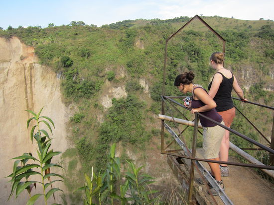 ganz schön mutig auf diese Plattform zu stehen