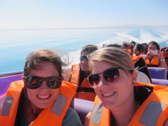 In Paracas machten wir einen Ausflug auf die Insel Ballesta . Diese wird auch Galapagos für den kleinen Mann (ohne Geld) genannt, weil es dort viele Tiere zu sehen gibt.