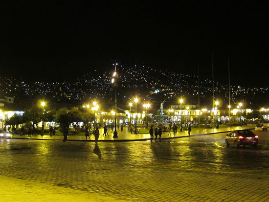 Cusco bei Nacht.