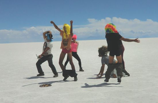 Okay gegen die Israelis und ihre Verrücktheit kommen wir einfach nicht an 