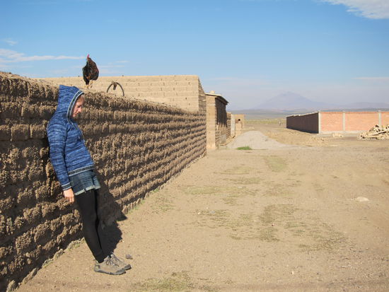 ...es ist ehrlich gesagt unglaublich trostlos, selbst wenn die Sonne scheint (dagegen ist Uyuni eine aufblühende Stadt).