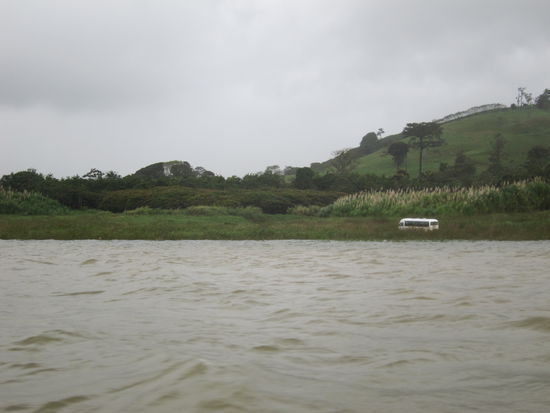 Das aufregendste war die Anreise: Bus Boot Bus. 
Nach 2h im Bus hat die Straße einfach im Arenal See geendet.
