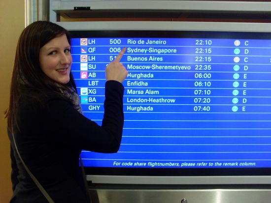 Die Alexxx am Franfurter Flughafen kurz vor dem Boarding