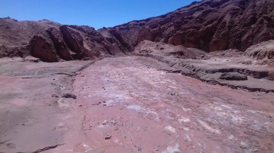 Hier war gestern ein reißender Fluß.