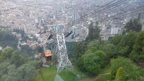 Blick vom Cerro de Monserrate, 3.150 m hoch, auf Bogota