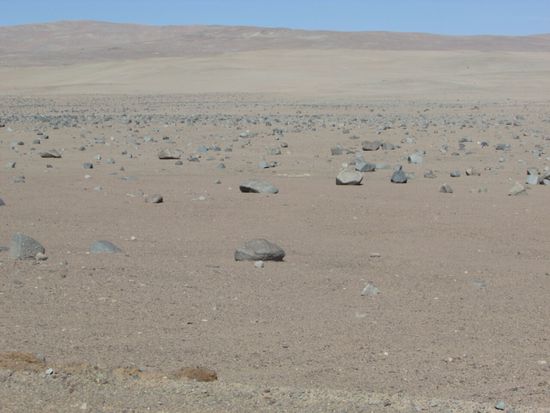 Mondlandschaft, es wächst absolut nichts.